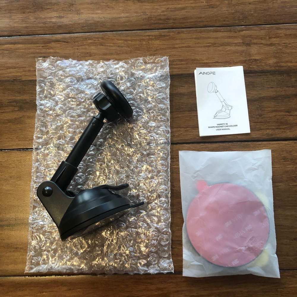 Brand new! Magnet Car phone holder